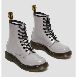 Dr Martens 1460 WOMEN'S PATENT LEATHER LACE UP BOOTS size US 7 NWT